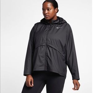 NWT Nike Running Jacket Essential windbreaker